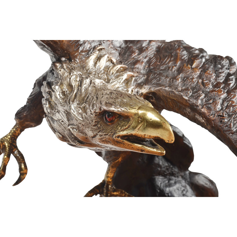 Aigle en bronze en plein vol Besiana 38 po de large