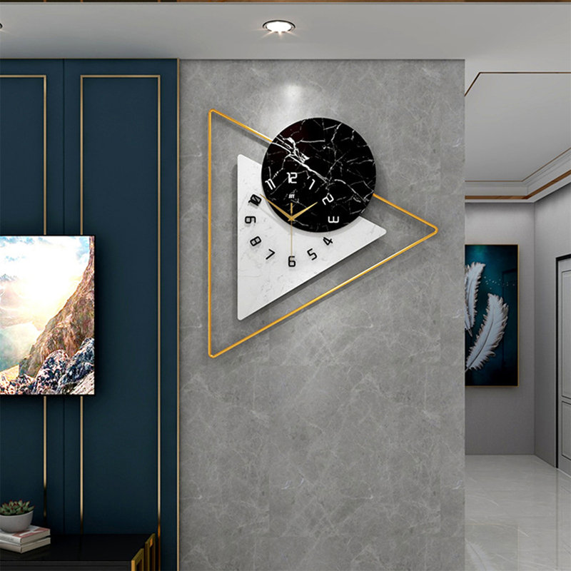 Horloge murale Engelien 22,44 po x 20,47 po