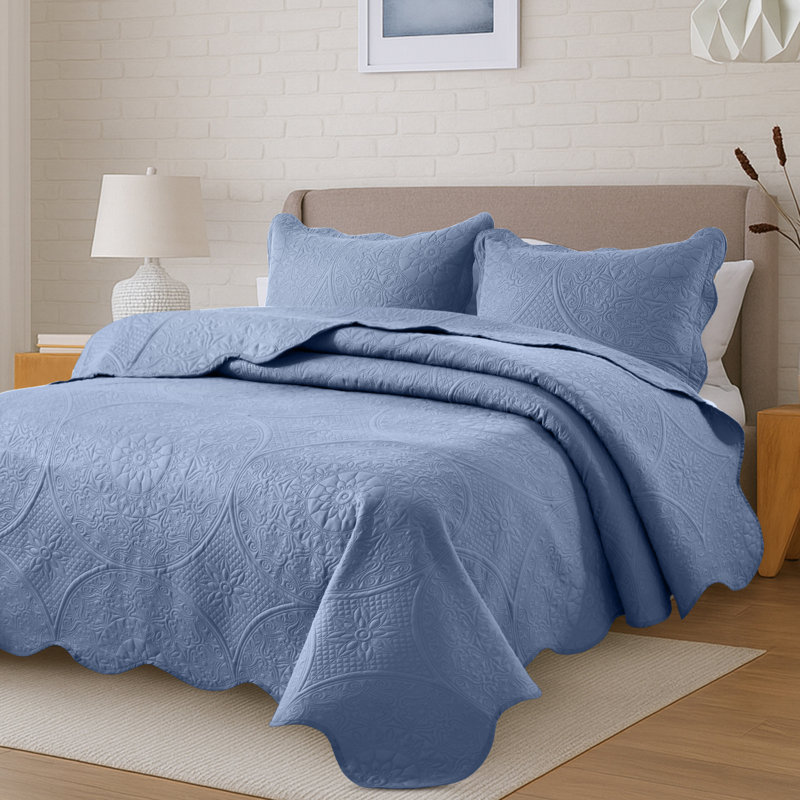 Floral Embossed Quilted Bedspread Set, Oversized and Lightweight Bedding Set with Pillow Shams, Blue