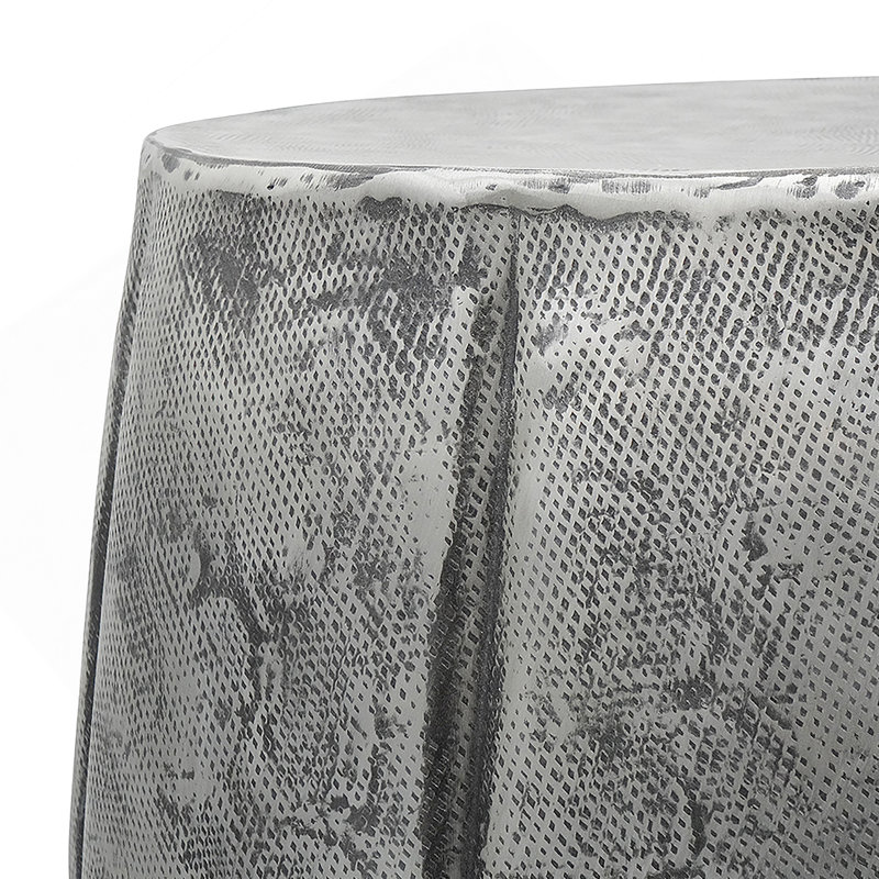 Table de bout, table d'appoint