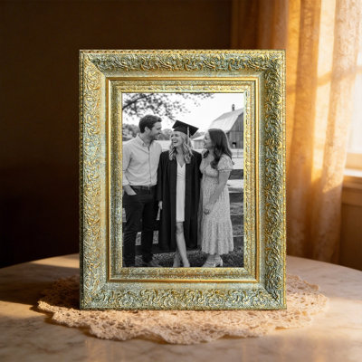 Picture Frame for Everyday Photo Display