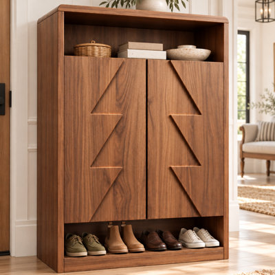 Armoire de rangement pour chaussures à 6 niveaux avec 2 portes, armoire de rangement pour chaussures de 47 po de hauteur avec tablettes réglables, caninets pour chaussures modernes avec rangement ouvert, porte-chaussures autoportant pour l'entrée, noyer