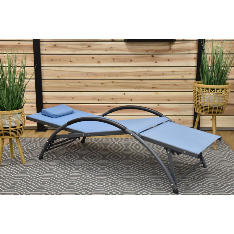 Chaise de patio avec coussins Dematteo, Blue