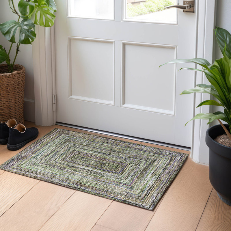 Tapis olive intérieur / extérieur lavable à la machine Xhevrie ACN1725, Rectangle 1 pi 8 po x 2 pi 6 po