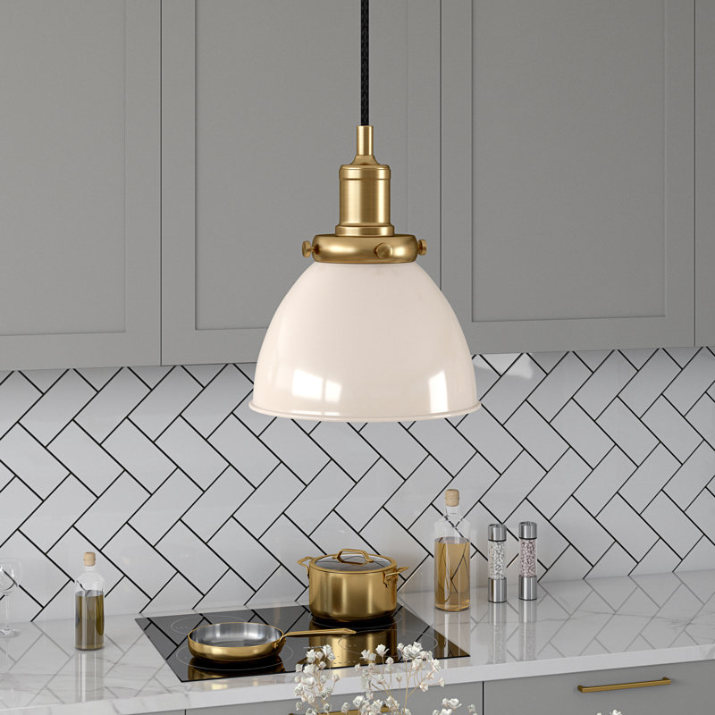 Luminaire suspendu en forme de dôme à 1 lumière Madison, Blanc perlé / laiton