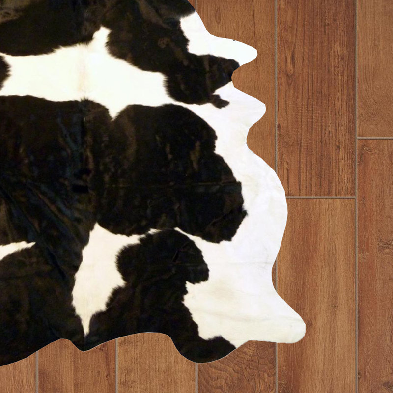Tapis noir et blanc Bernier, Nouveauté 6 pi 6 po x 7 pi 6 po