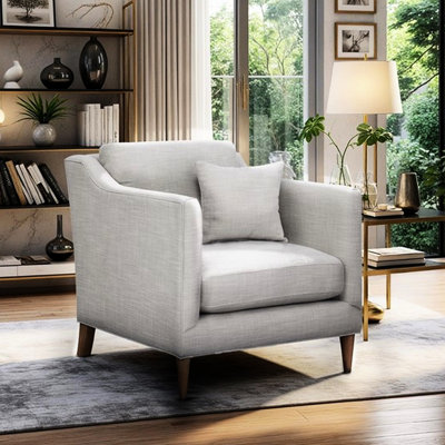 Chaise confortable avec accoudoirs surélevés et pieds en bois massif de couleur avoine, coussin en mousse amovible et tissu beige