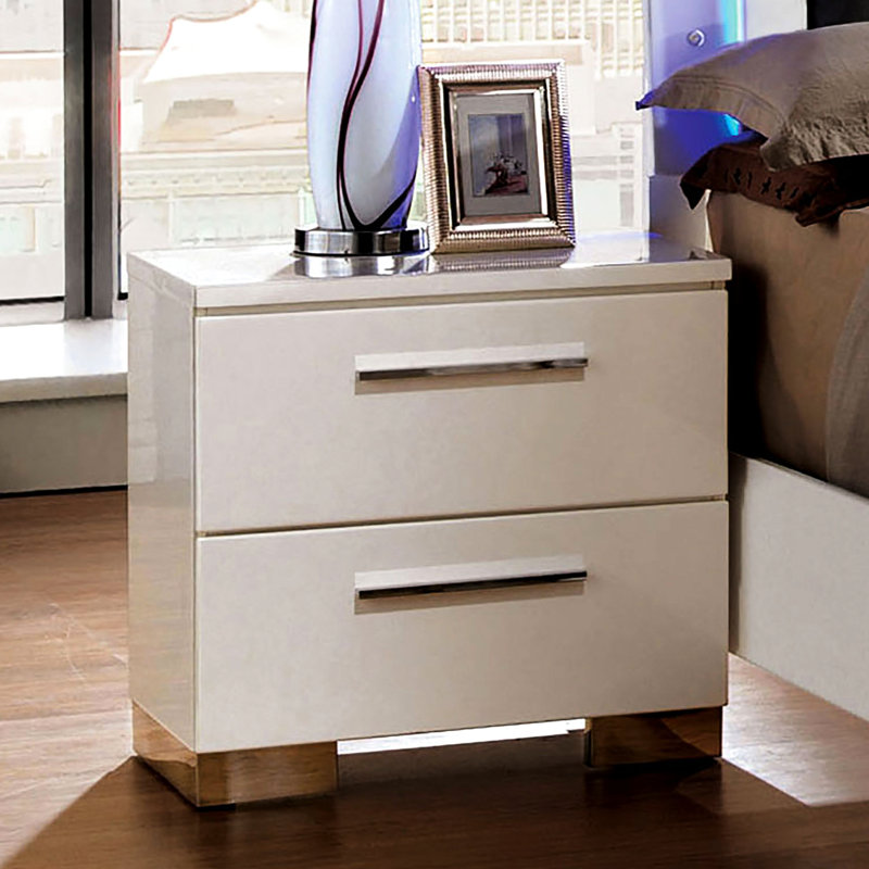 Table de chevet blanche brillante avec 2 tiroirs pour le rangement de la chambre à coucher et poignées en métal laqué