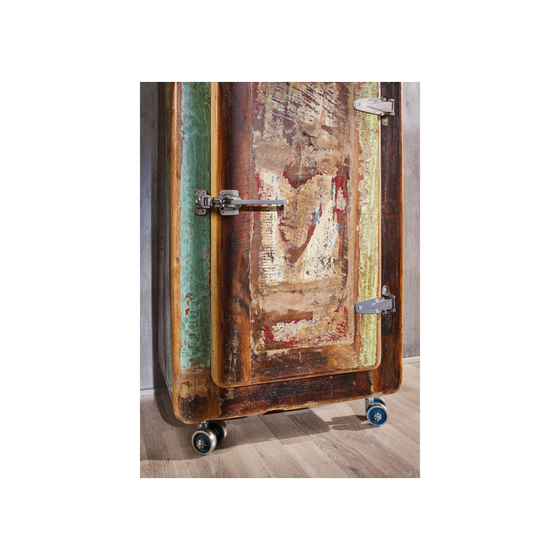 Freezy Sideboard