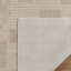Tapis d'intérieur à motif géométrique beige Mickle Dearra-112005145