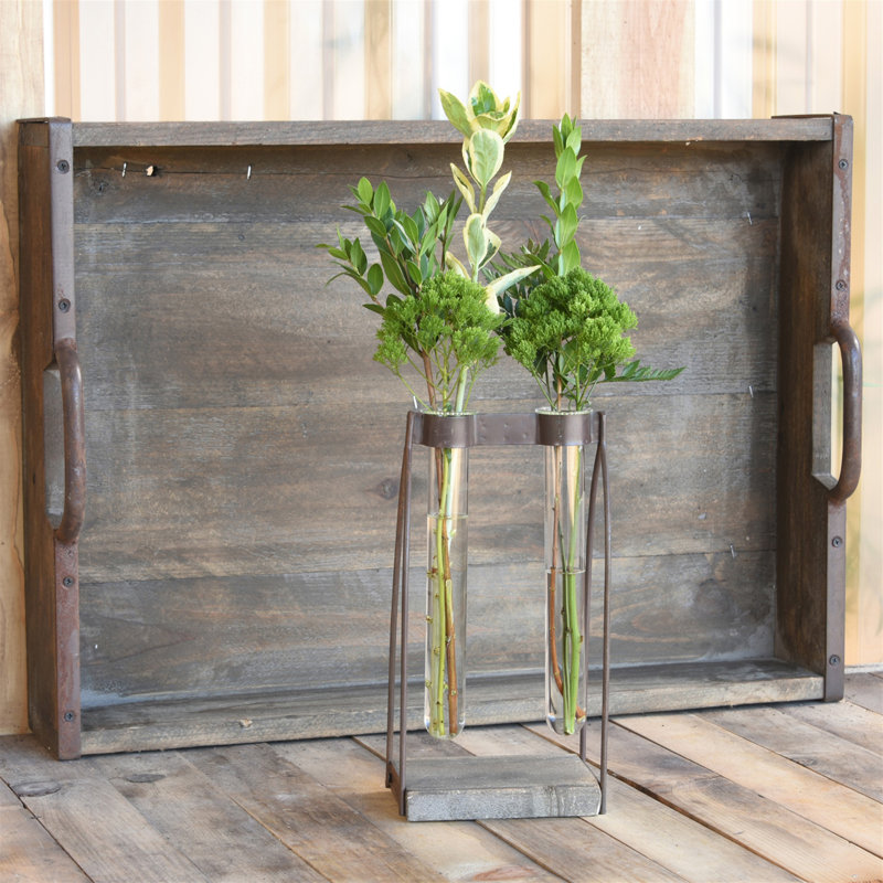 Vase en fer et bois quintuple, H 10 po x l 10,25 po x P 3 po