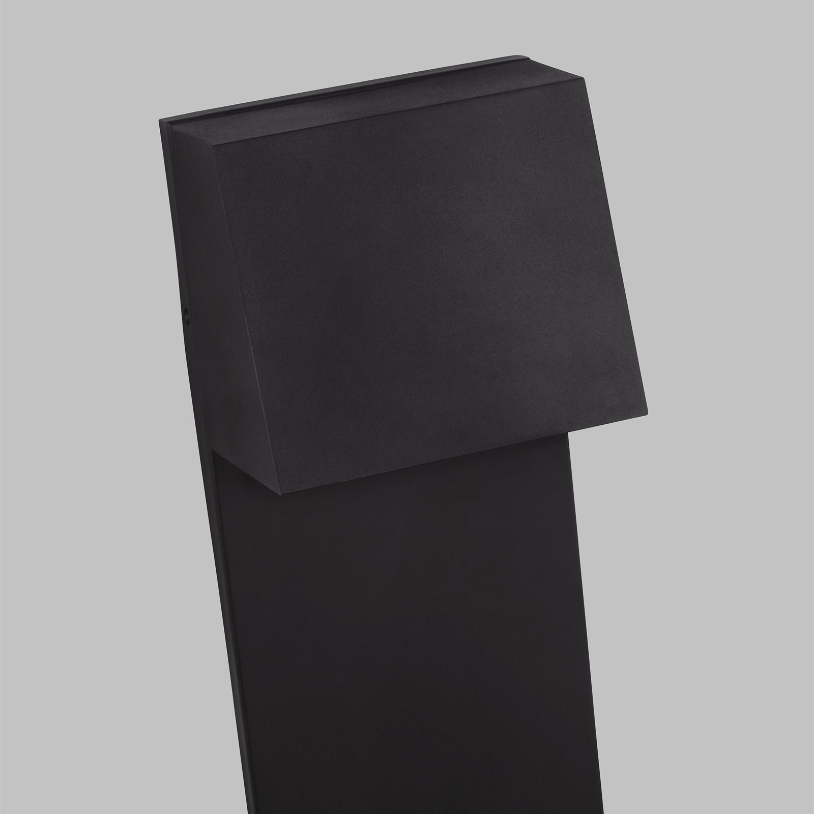 Canto Outdoor LED Wall Light, Black, 20" H x 8" W x 5" D