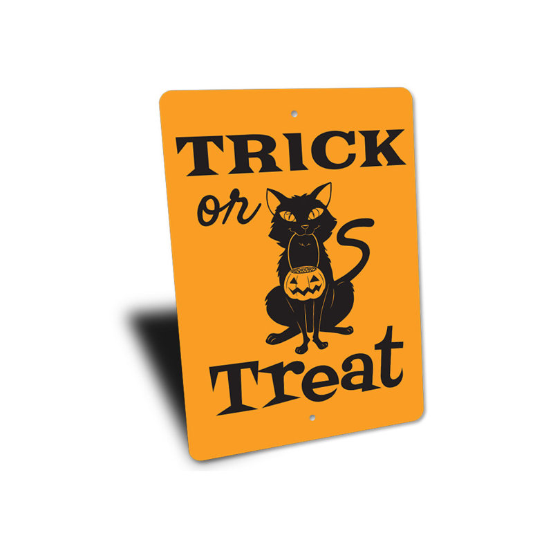 Enseigne «Trick or régal», H 18 po x l 12 po x P 0,06 po