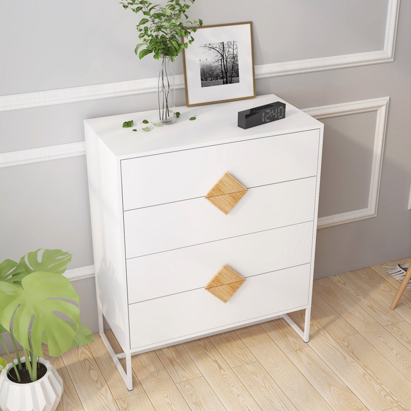 Commode 4 tiroirs l 31,77 po