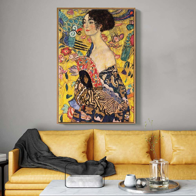 «Woman with Fan» par Gustav Klimt, reproduction d'art sur toile tendue, H 36 po x l 24 po x P 1,5 po, Cadre naturel