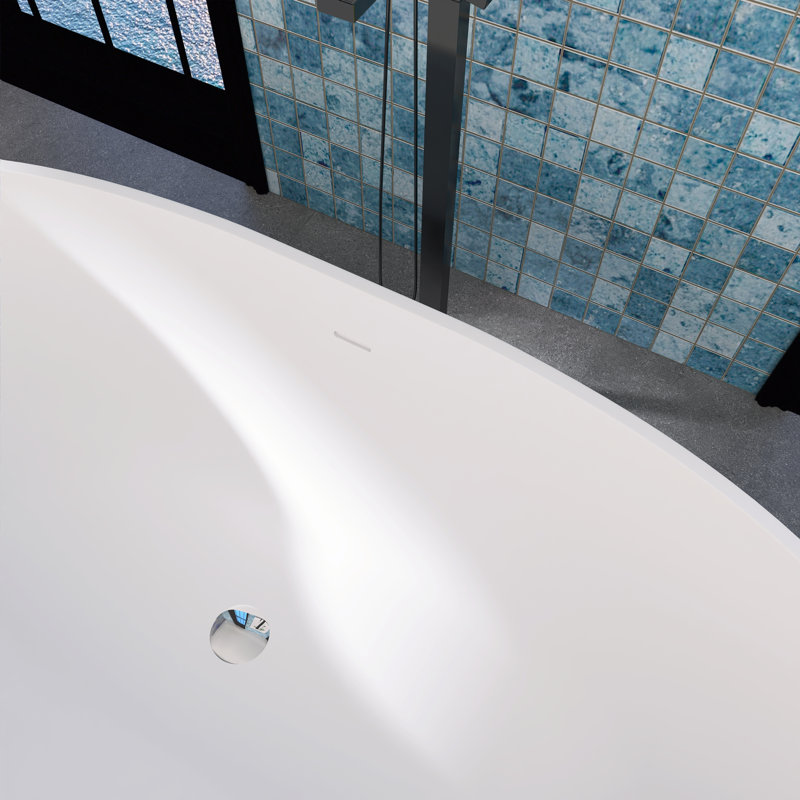 Baignoire de trempage autoportante 65 "x 29,5" avec drain central 65 "x 29,5" en blanc