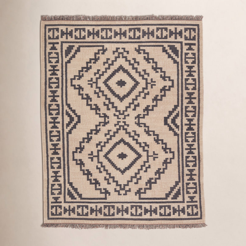 Louie Oriental Indoor Rug, Rectangle 5' x 8'