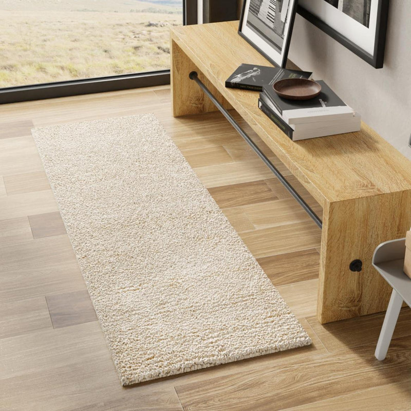 Yanaliz Hand Loomed Wool Indoor Rug, Runner 2' x 8'
