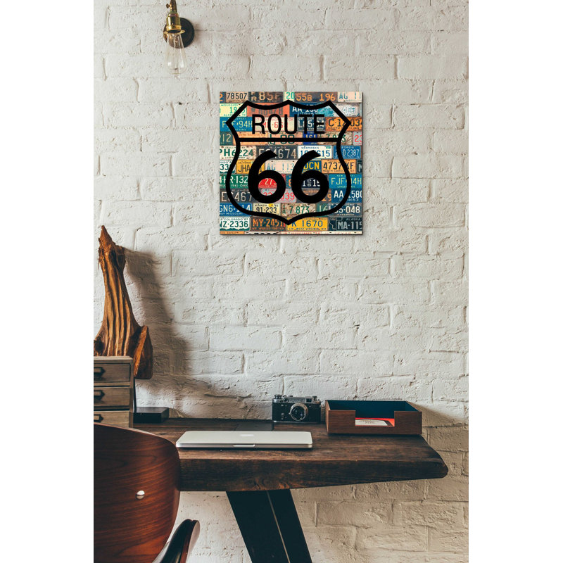 «Garage Sign V» par Studio W, art mural en verre acrylique, H 12 po x l 12 po x P 0,13 po