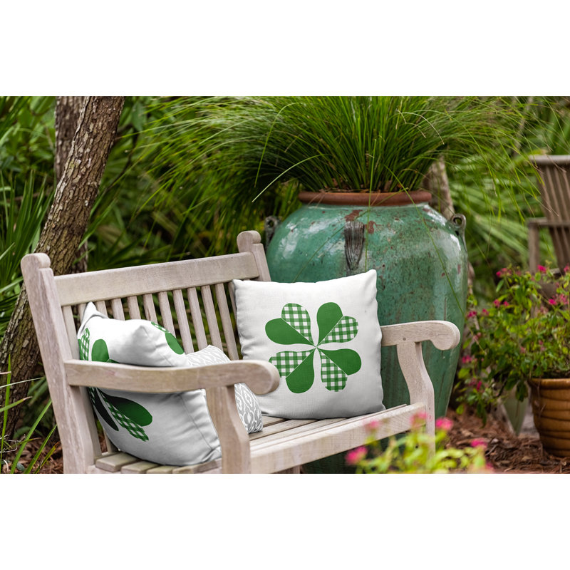 Coussin intérieur / extérieur à carreaux Clover, H 20 po x l 20 po, Vert, Carrée