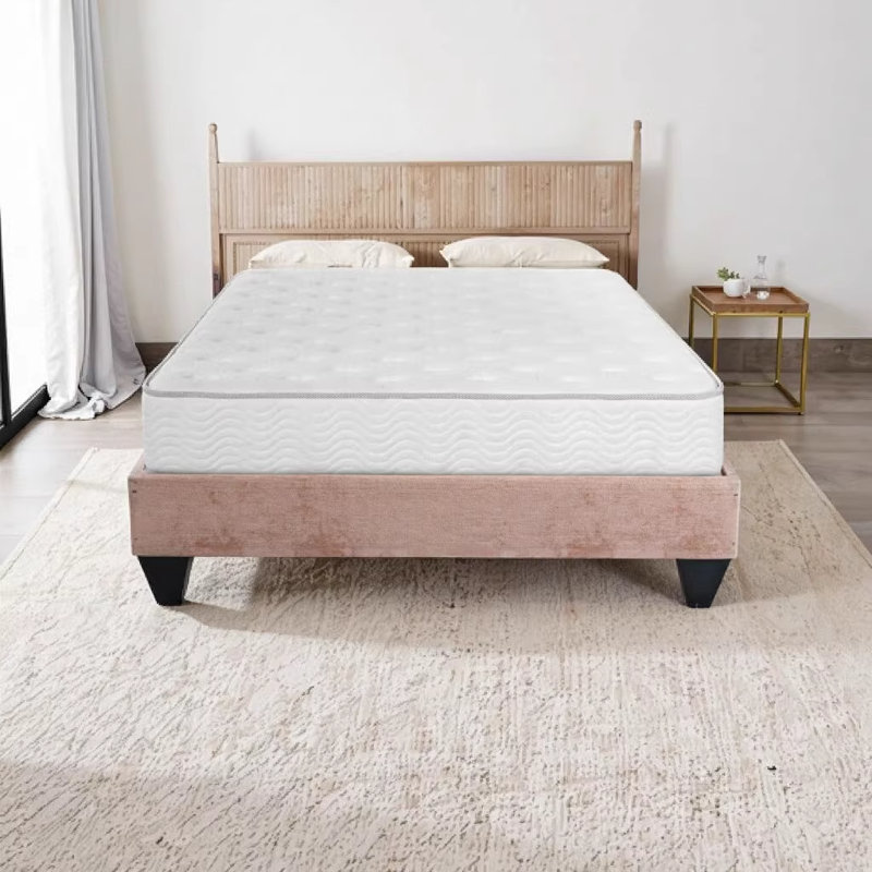 Matelas à ressorts ensachés pleine grandeur 9 pouces dans une boîte avec technologie de réduction de pression et de transfert de mouvement bas, blanc