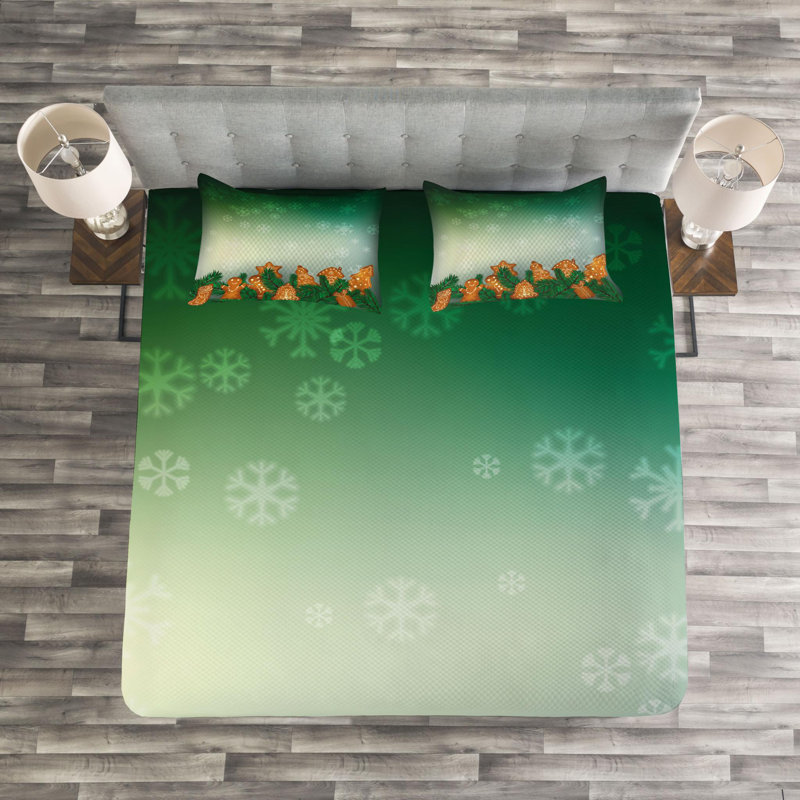 Traditional Coverlet, King Coverlet + 2 Shams