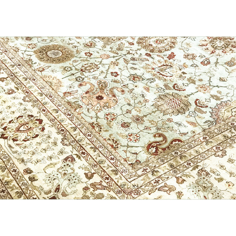 Tapis bleu clair et ivoire noué à la main de haute qualité