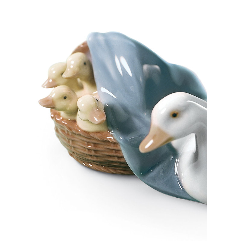 Ducklings Figurine