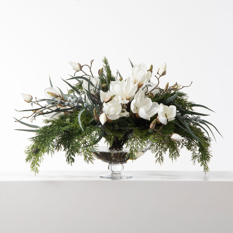 Centre de table mixte dans un vase