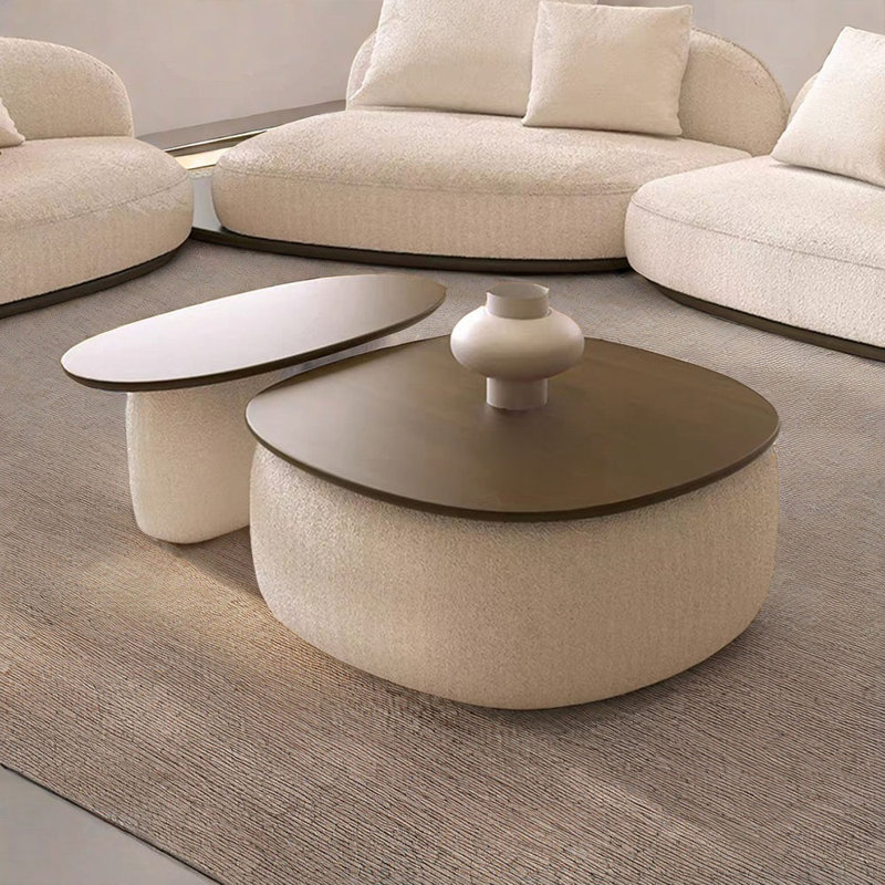 Table à thé simple et moderne