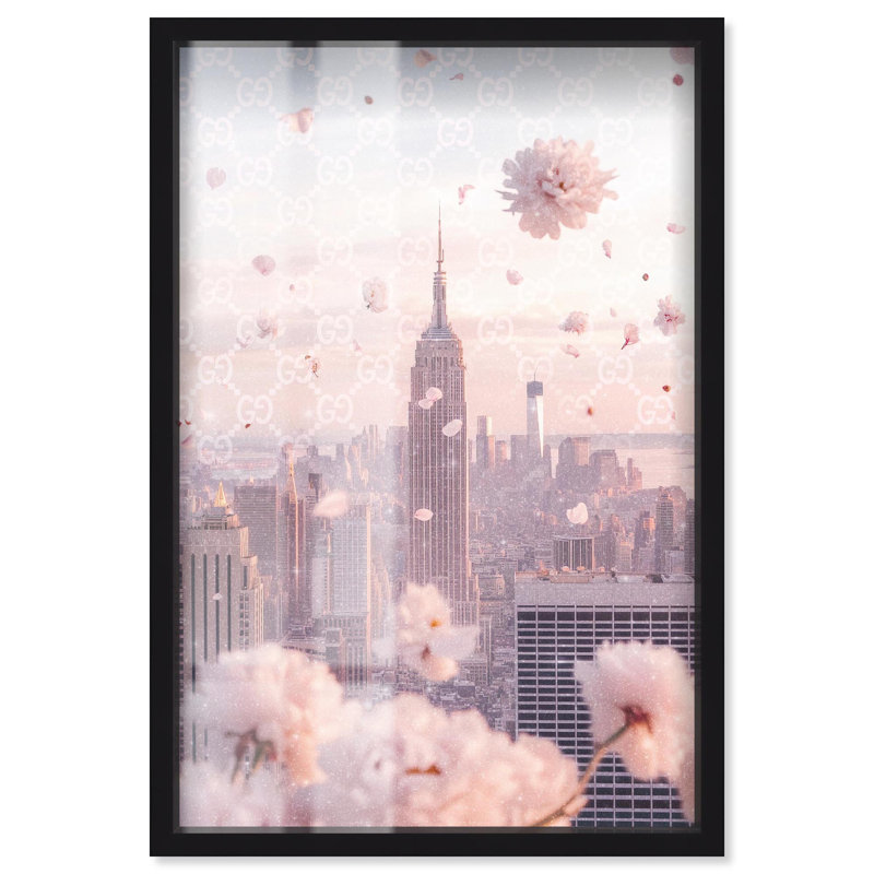 Décoration murale glamour «Rains Petals in NYC» par Art Remedy, H 16 po x l 11 po, Noir