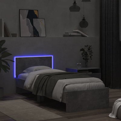 Nyleen Bed