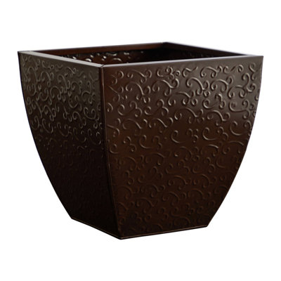 Channah Metal Pot Planter