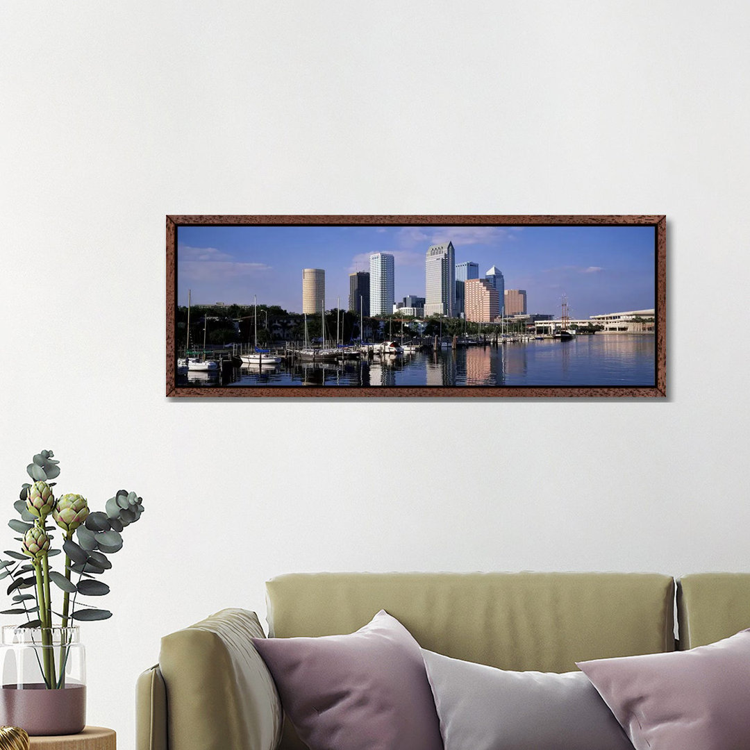 Tampa, Florida, USA von Panoramic Images - Galerie-verpackte Leinwand Giclée