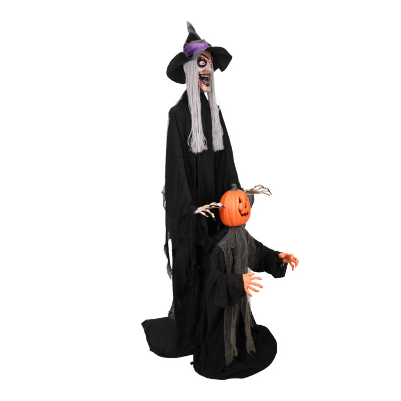 «Haunted Hill Farm» Sorcière animée debout de 6 pi avec citrouille d'Halloween animatronique avec mouvement ascendant