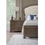 Grand lit tapissier Gracy-124342281