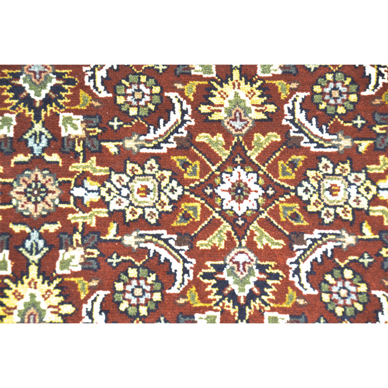 Damask Area Rug in Navy, Rectangle 4' x 6'