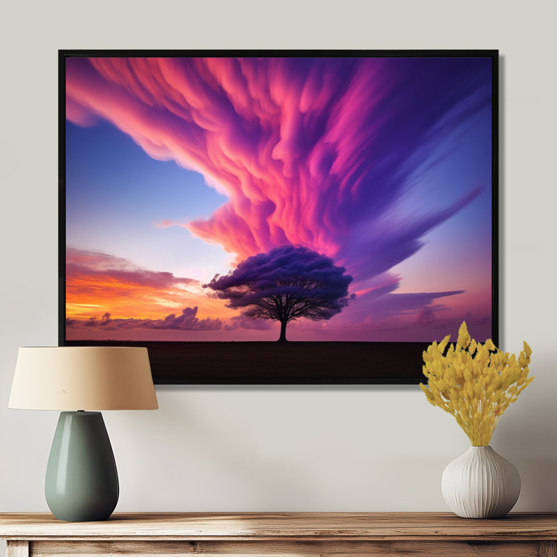 Seul arbre majestueux, ciel mauve, impression d'art mural, Toile avec cadre flottant noir, H 34 po x l 44 po x P 1,5 po
