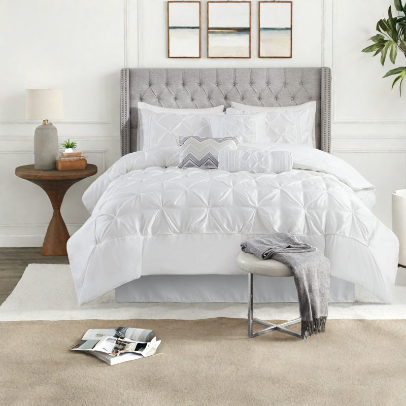 Ensemble de literie élégant 7 pièces en polyester plissé capitonné pour la maison