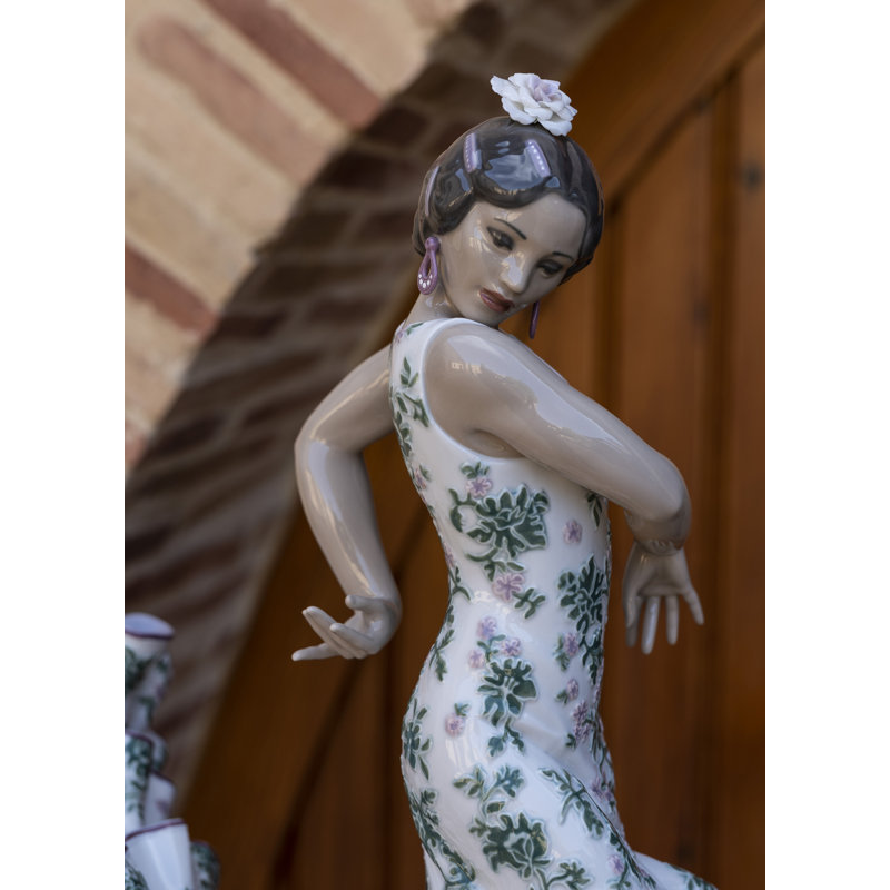 Flamenco Flair Woman Figurine, Green/Purple