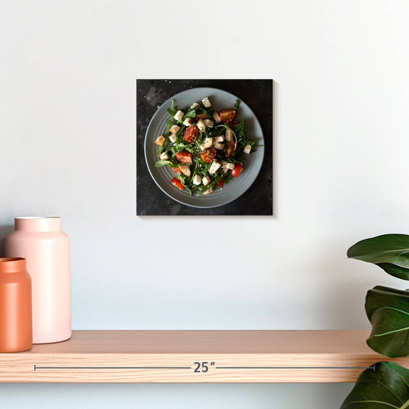 Salade de poulet à la feta Yarlin, H 36 po x l 36 po