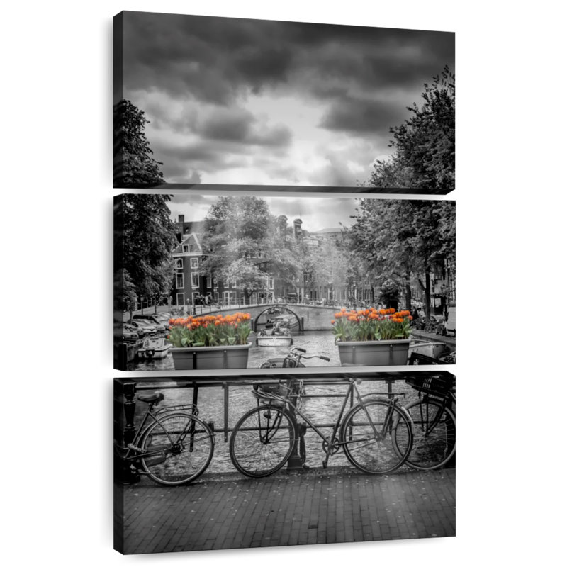 Sireci Typical Amsterdam, 32" H x 20" W