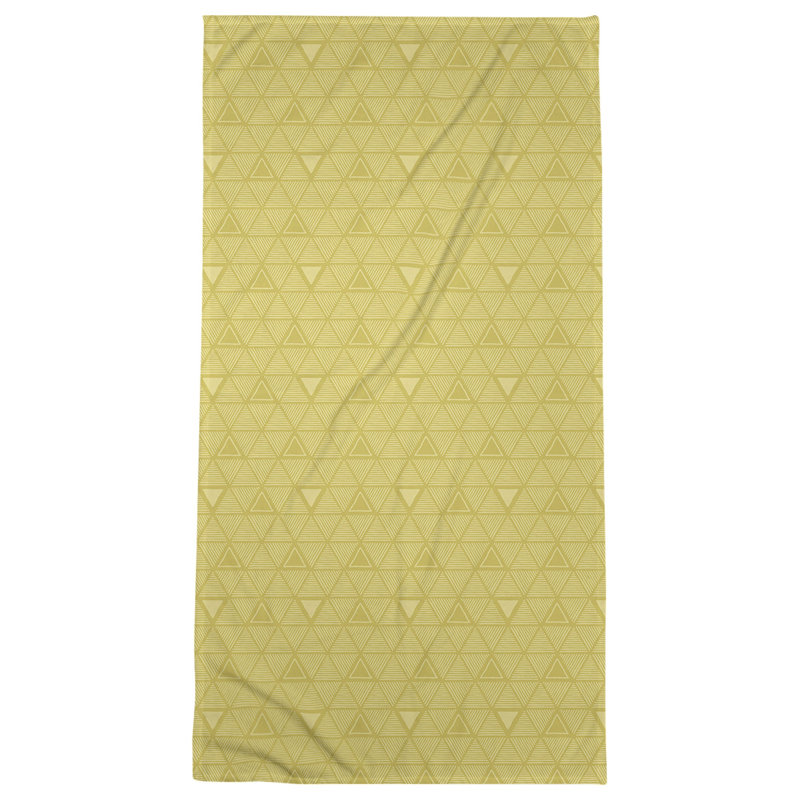 Serviette de plage classique à motif de triangles dessinés à la main, Vert clair / pêche