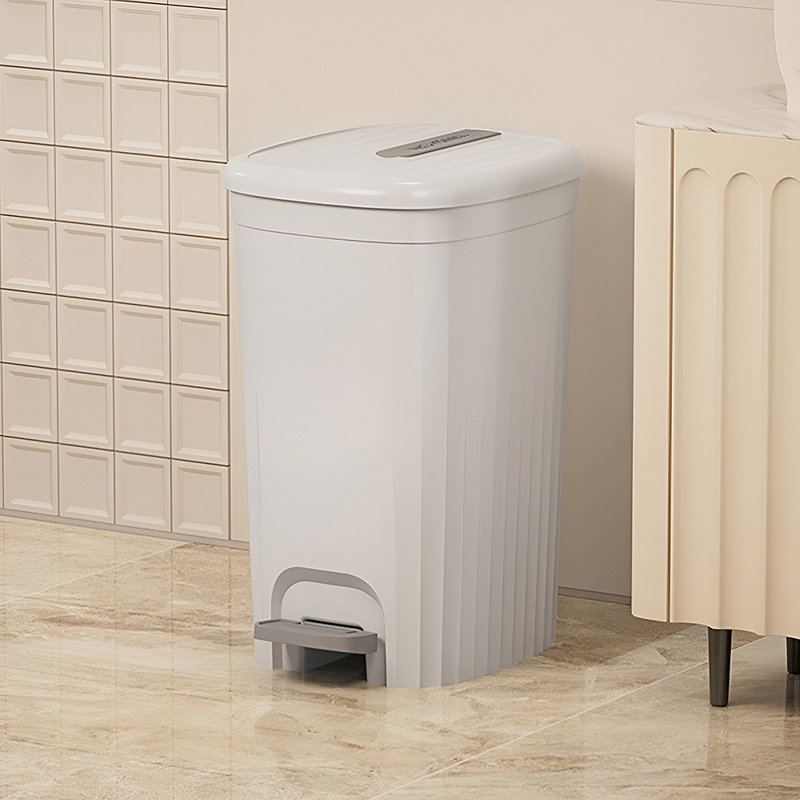15 Litre Step On Waste Basket