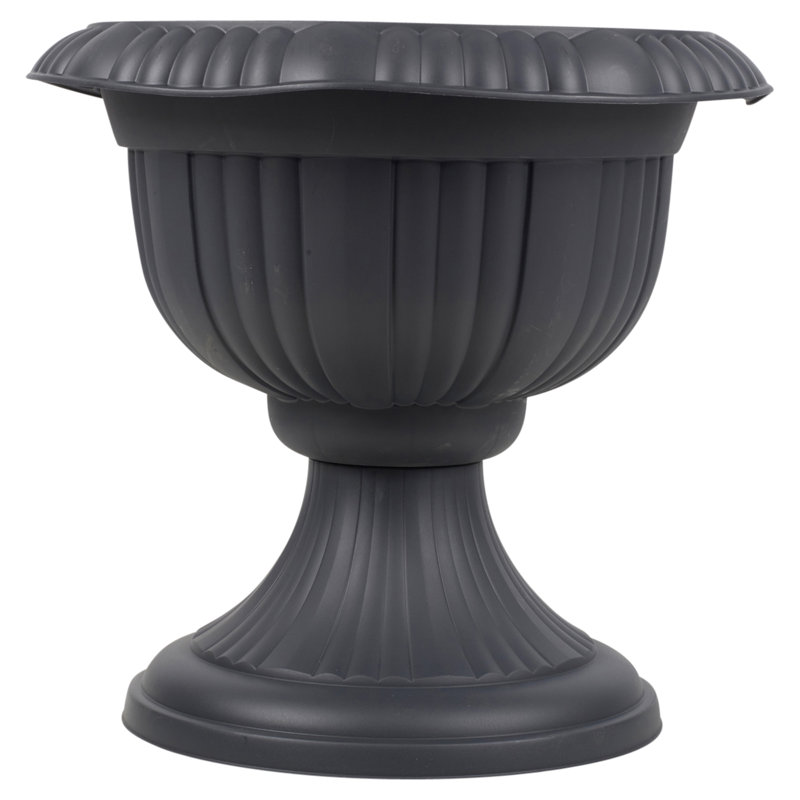 Fieldstone Urn Planter