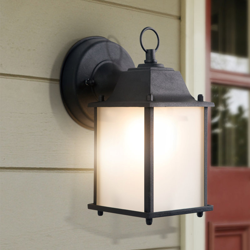 Lococo Wall Light, Black, Incandescent