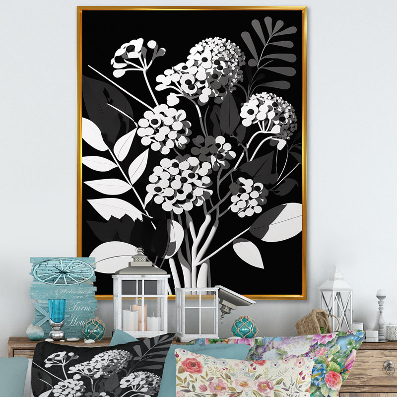 «I», art graphique sur toile noir et blanc, L 24 po x H 32 po, Toile avec cadre flottant or