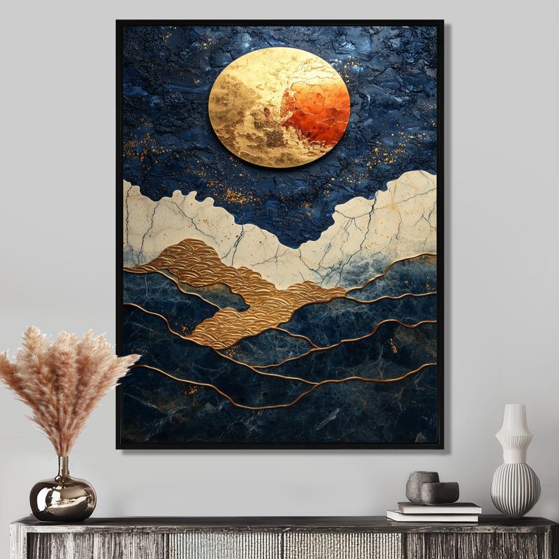 Lune dorée sur paysage côtier liquide I - lune, art mural, H 32 po x l 24 po, Impression encadrée sans passe-partout, Noir