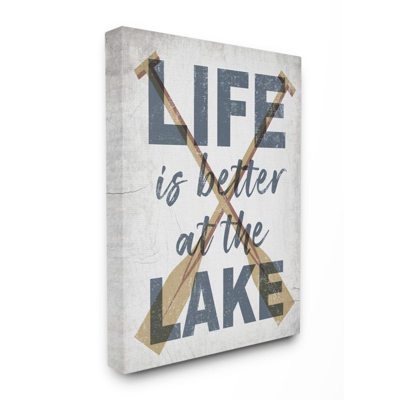 «Life is Better at the Lake» par Daphne Polselli - reproduction d'art textuel, Toile tendue, H 20 po x l 16 po x P 1,5 po