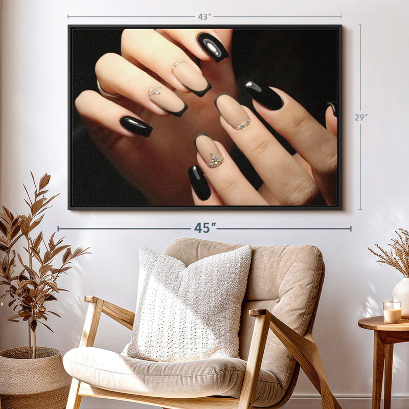 «Classy Neutral Nails Wall Art», H 43 po x l 29 po